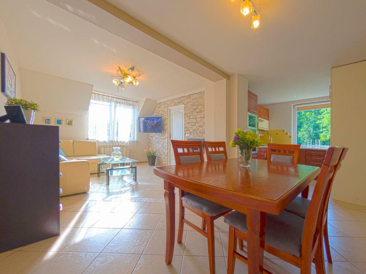 Apartamenty Grapa Szum Rzeki Parking Free Висла Екстериор снимка